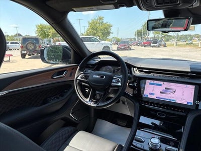 2027 Jeep Grand Cherokee Summit