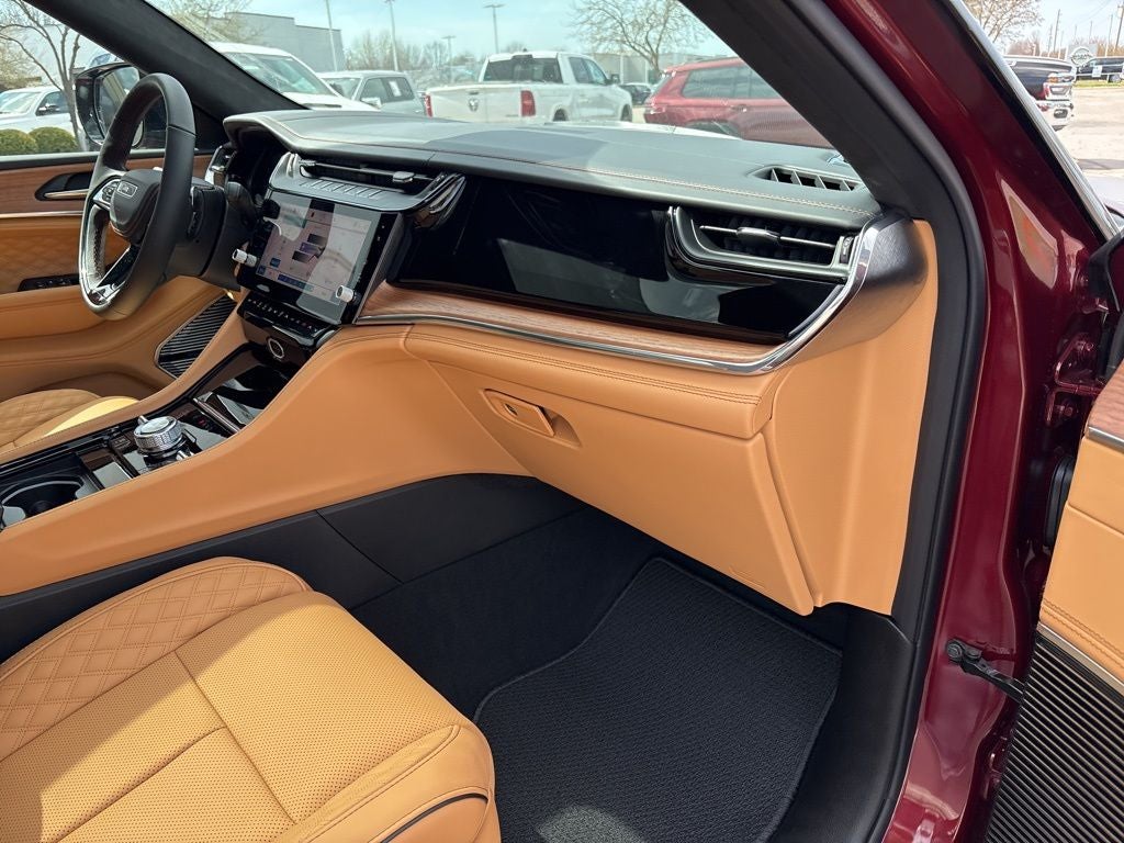 2026 Jeep Grand Cherokee L Summit