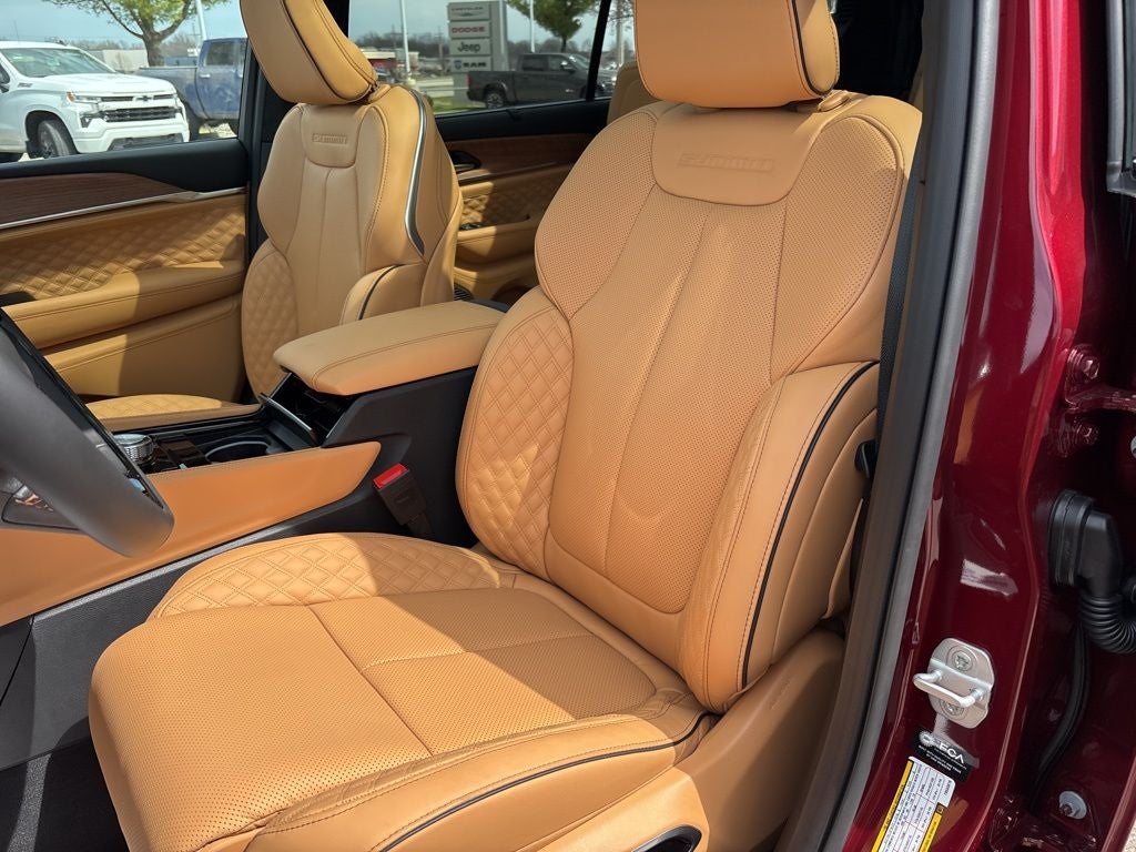 2026 Jeep Grand Cherokee L Summit