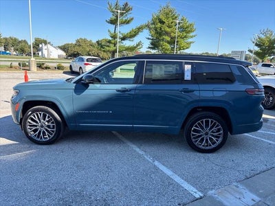 2027 Jeep Grand Cherokee GRAND CHEROKEE L SUMMIT 4X4