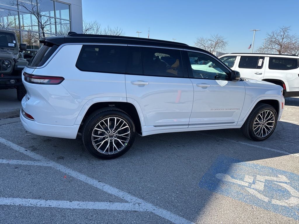 2026 Jeep Grand Cherokee L Summit