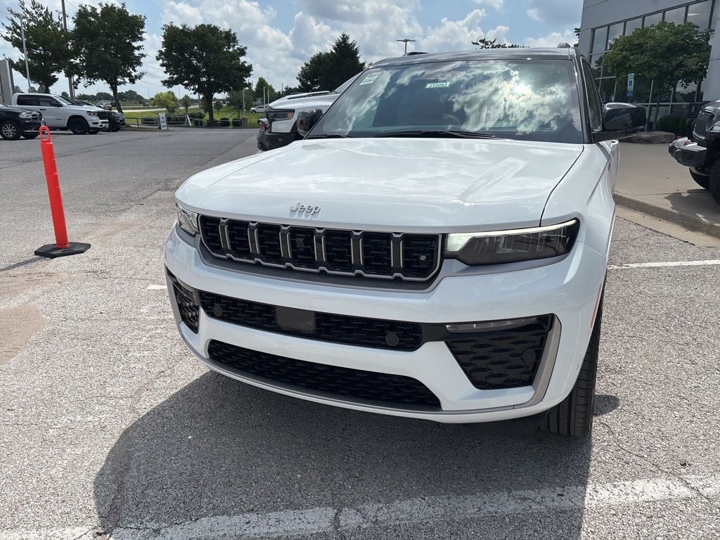 2026 Jeep Grand Cherokee GRAND CHEROKEE L SUMMIT 4X4