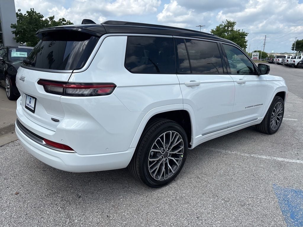 2026 Jeep Grand Cherokee GRAND CHEROKEE L SUMMIT 4X4