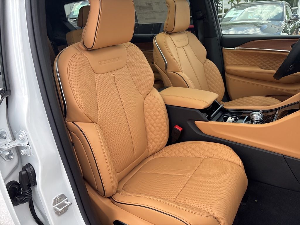 2026 Jeep Grand Cherokee GRAND CHEROKEE L SUMMIT 4X4