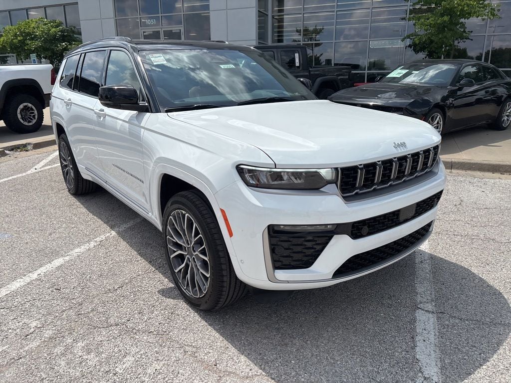 2026 Jeep Grand Cherokee GRAND CHEROKEE L SUMMIT 4X4