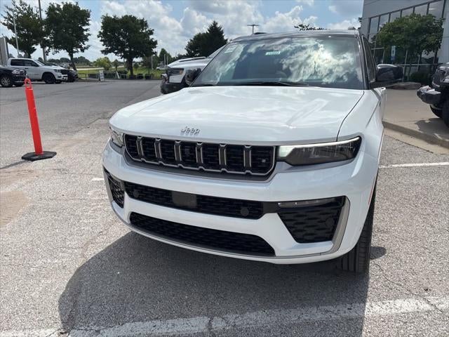 2026 Jeep Grand Cherokee GRAND CHEROKEE L SUMMIT 4X4