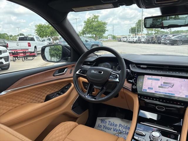 2026 Jeep Grand Cherokee GRAND CHEROKEE L SUMMIT 4X4