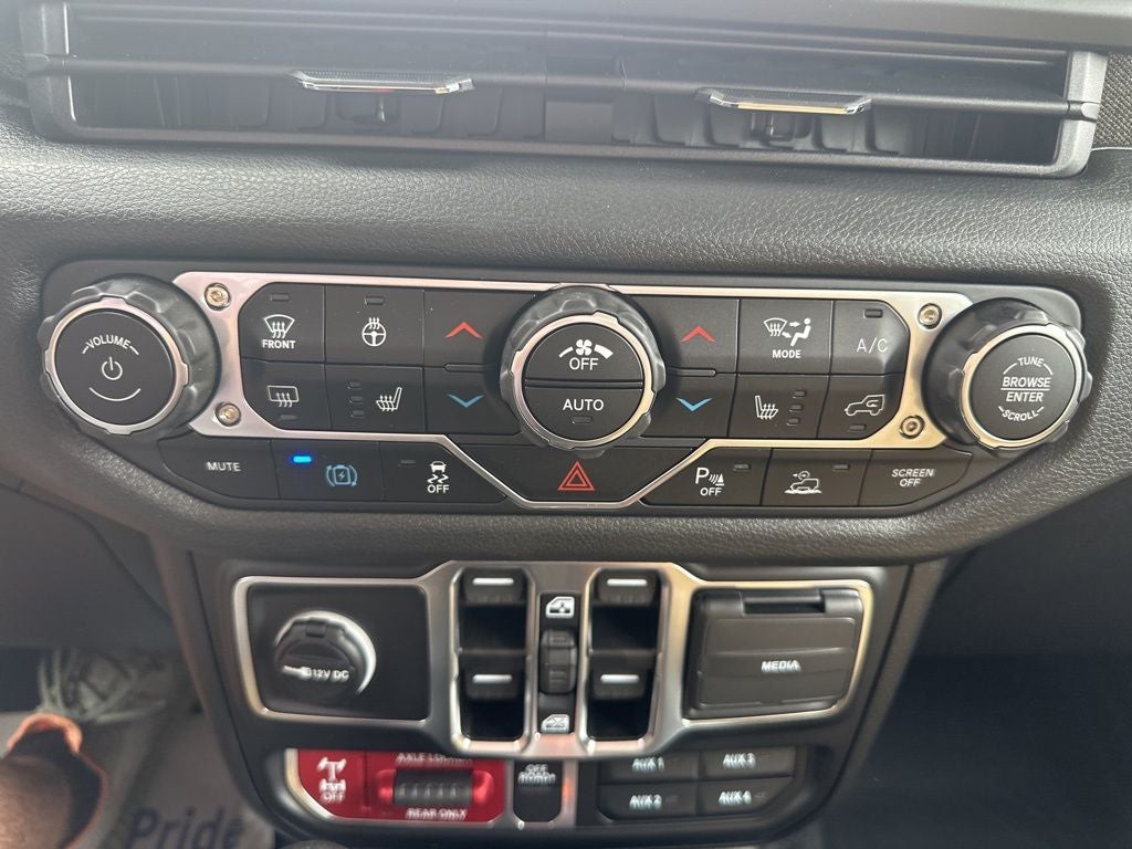 2025 Jeep Wrangler Willys 4xe