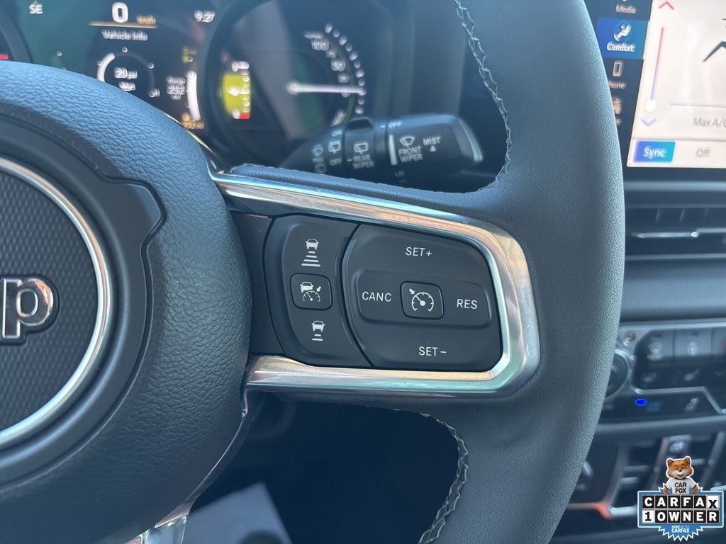 2025 Jeep Wrangler Sahara 4xe