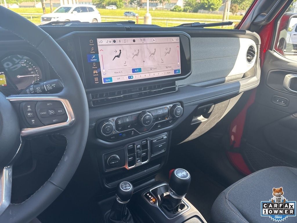 2025 Jeep Wrangler Sahara 4xe