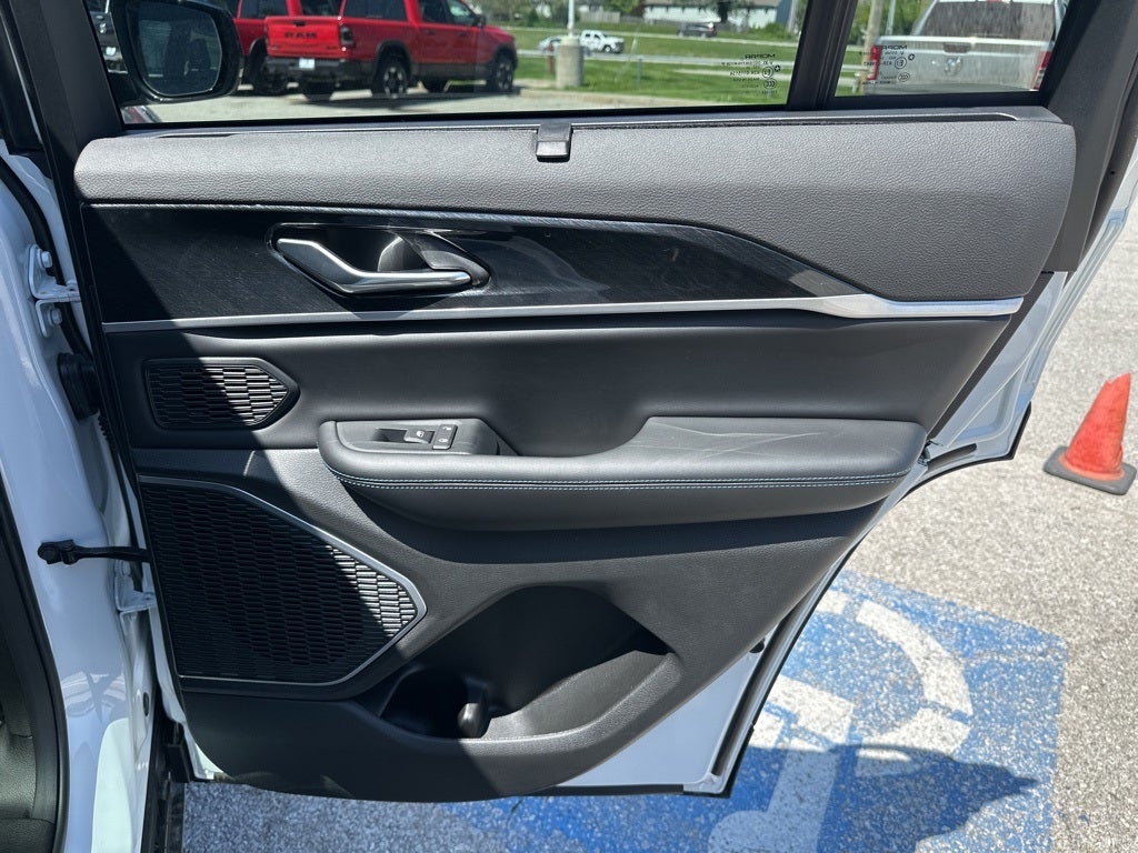 2025 Jeep Grand Cherokee Trailhawk 4xe