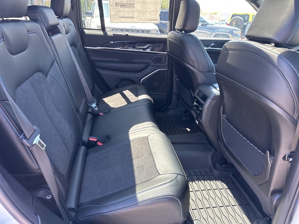 2025 Jeep Grand Cherokee Trailhawk 4xe