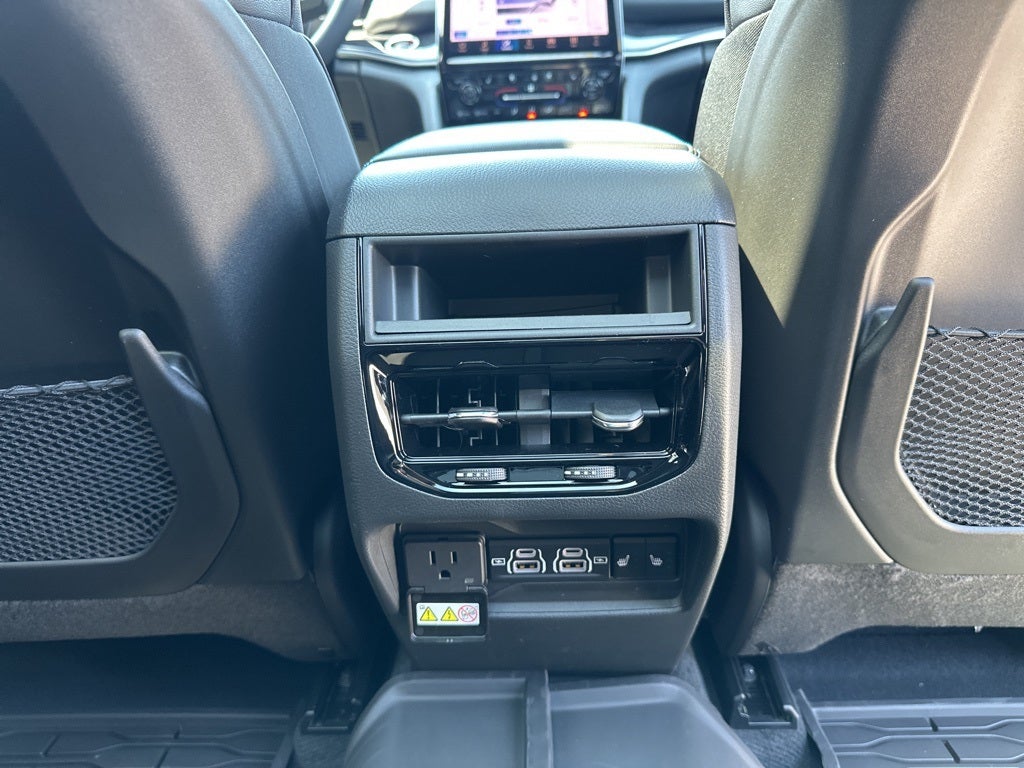 2025 Jeep Grand Cherokee Trailhawk 4xe