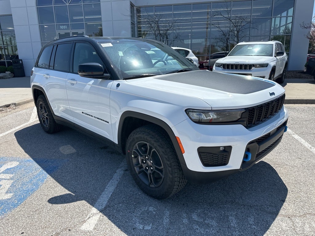 2025 Jeep Grand Cherokee Trailhawk 4xe