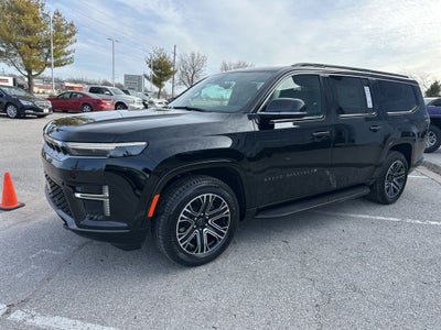 2026 Jeep Grand Wagoneer L 4x4