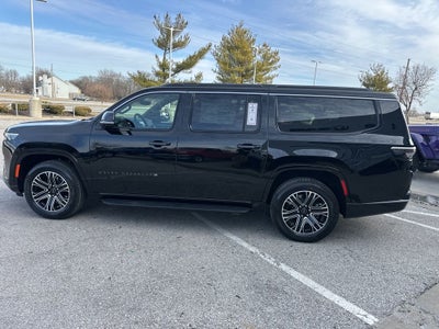 2026 Jeep Grand Wagoneer L 4x4