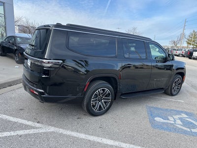 2026 Jeep Grand Wagoneer L 4x4