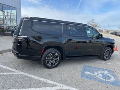 2026 Jeep Grand Wagoneer L 4x4