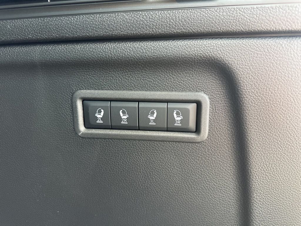 2026 Jeep Grand Wagoneer L 4x4