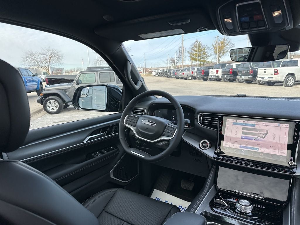 2026 Jeep Grand Wagoneer L 4x4