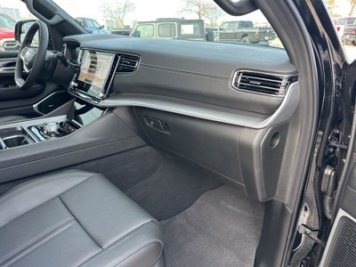 2026 Jeep Grand Wagoneer L 4x4