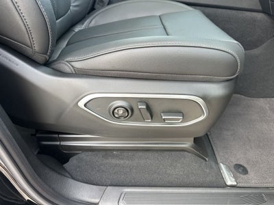 2026 Jeep Grand Wagoneer L 4x4