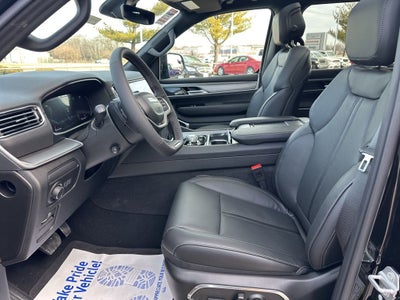 2026 Jeep Grand Wagoneer L 4x4