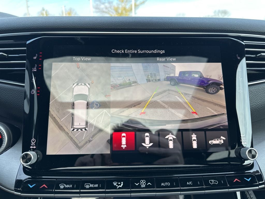 2026 Jeep Grand Wagoneer L 4x4