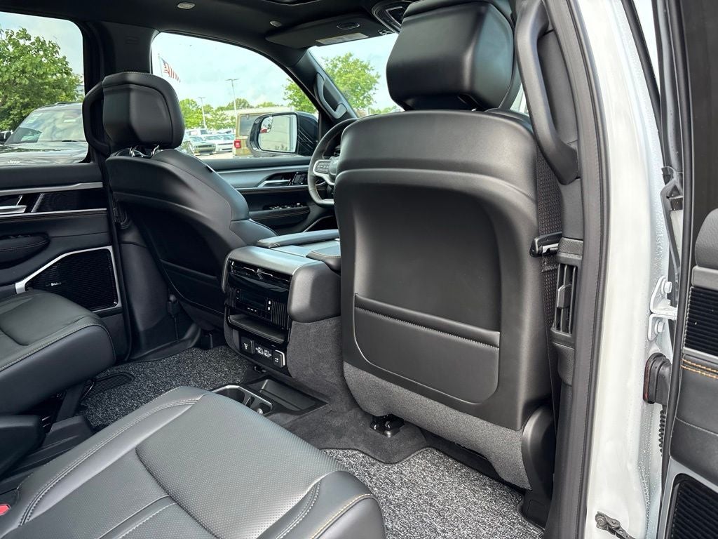 2026 Jeep Grand Wagoneer GRAND WAGONEER L 85TH ANNIVERSARY EDITION 4X4
