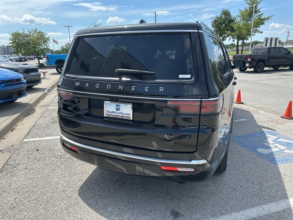 2025 Jeep Wagoneer L Base