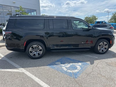 2025 Jeep Wagoneer L Base