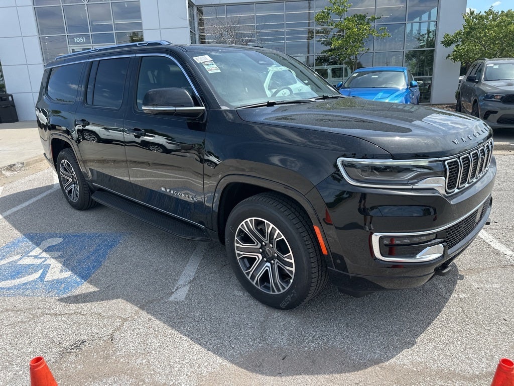 2025 Jeep Wagoneer L Base