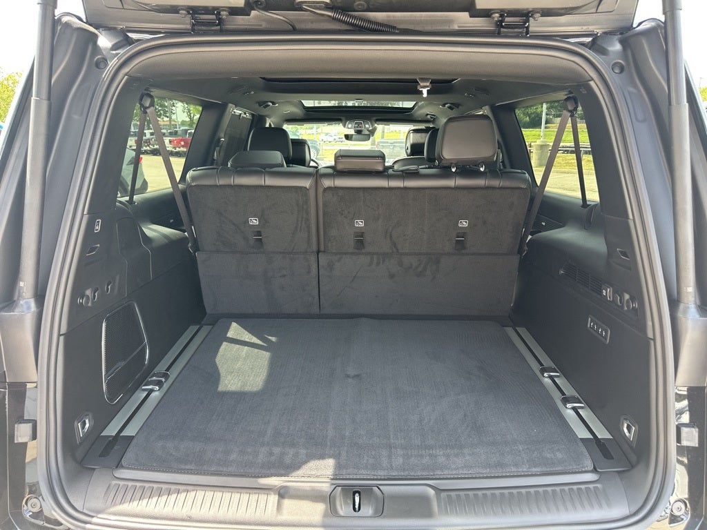 2025 Jeep Wagoneer L Base