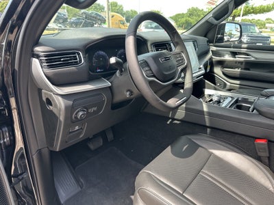 2025 Jeep Wagoneer L Base