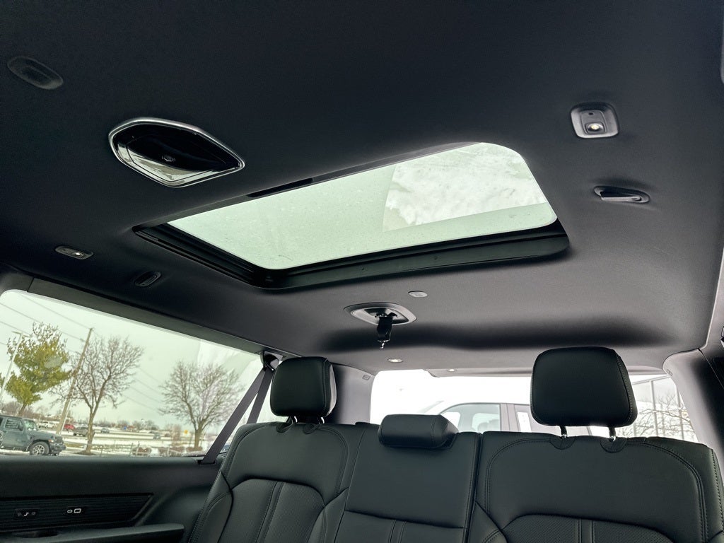 2026 Jeep Grand Wagoneer L Limited Reserve