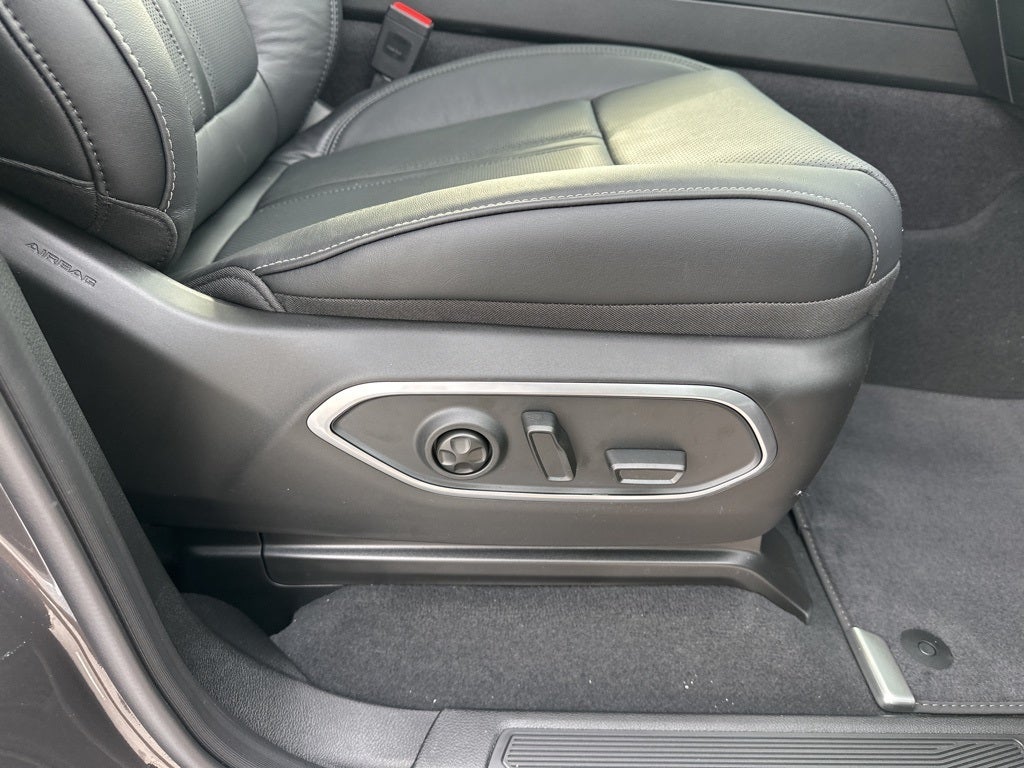 2026 Jeep Grand Wagoneer L Limited Reserve