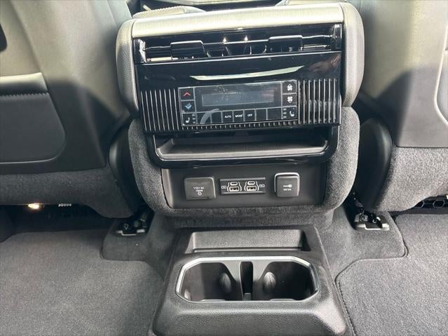 2026 Jeep Grand Wagoneer L GRAND WAGONEER L LIMITED RESERVE 4X4