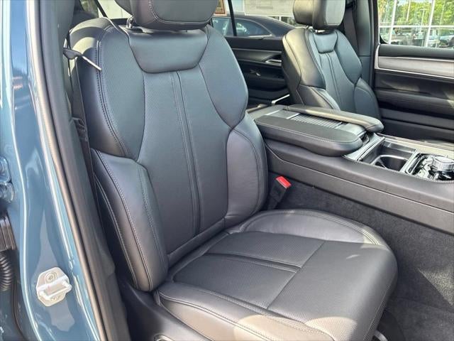 2026 Jeep Grand Wagoneer GRAND WAGONEER L LIMITED RESERVE 4X4