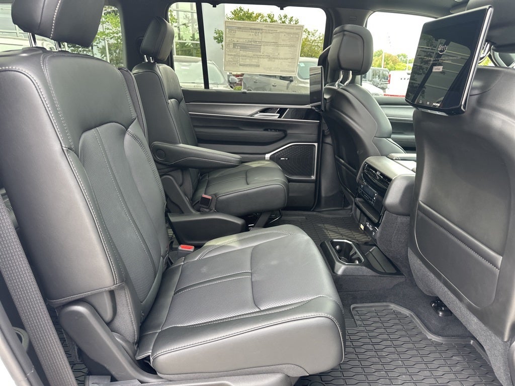 2025 Jeep Wagoneer L Series II