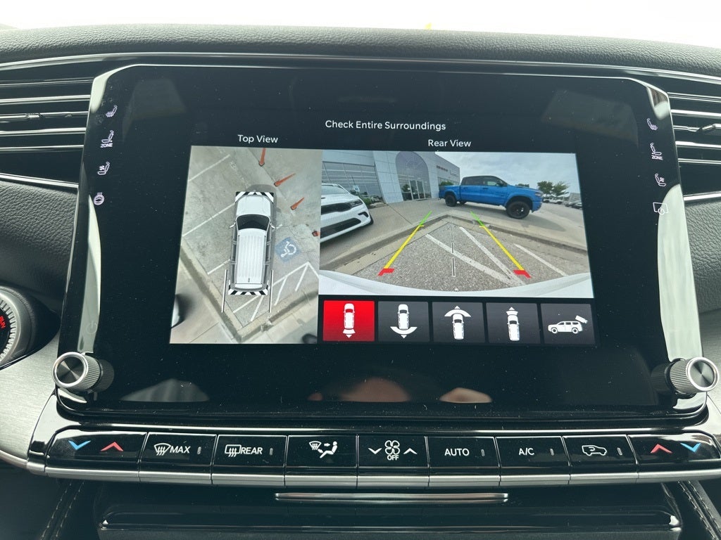 2025 Jeep Wagoneer L Series II