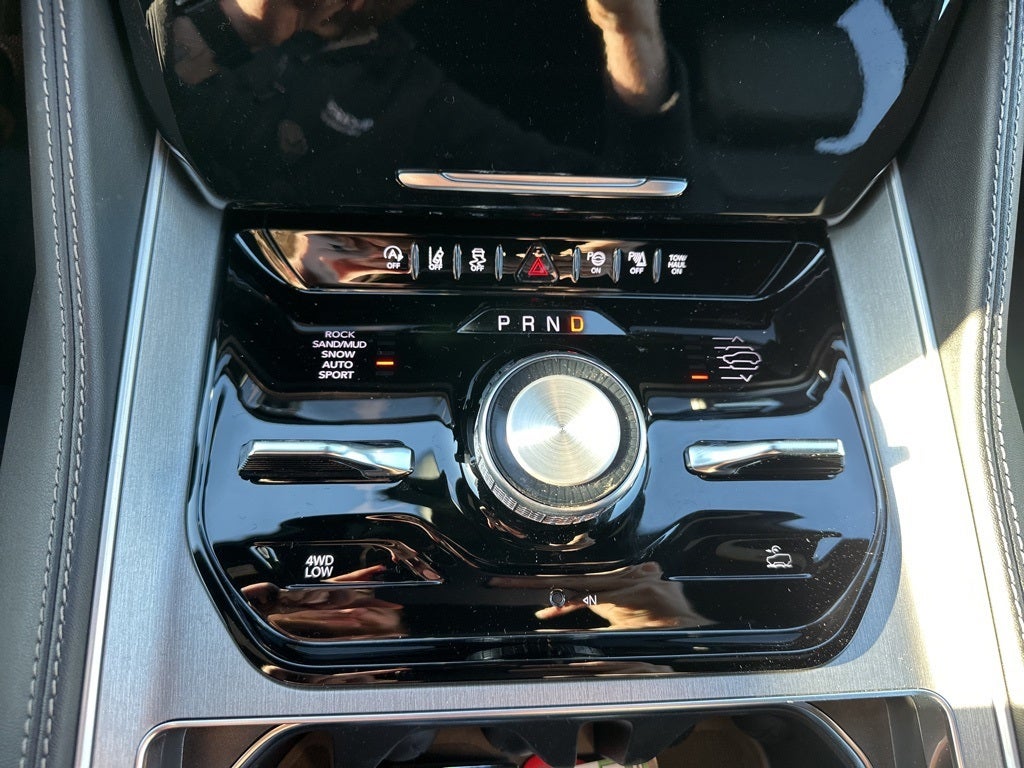 2026 Jeep Grand Wagoneer L Limited Reserve