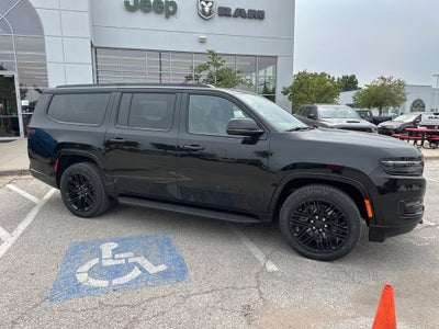 2025 Jeep Wagoneer L Series II