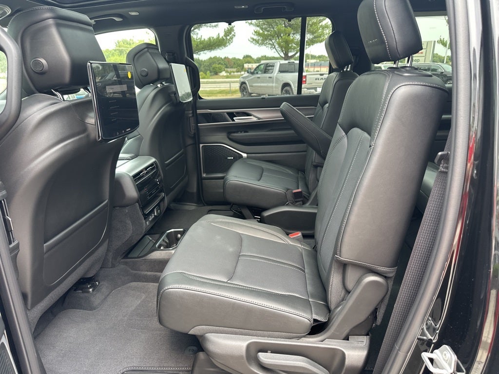 2025 Jeep Wagoneer L Series II