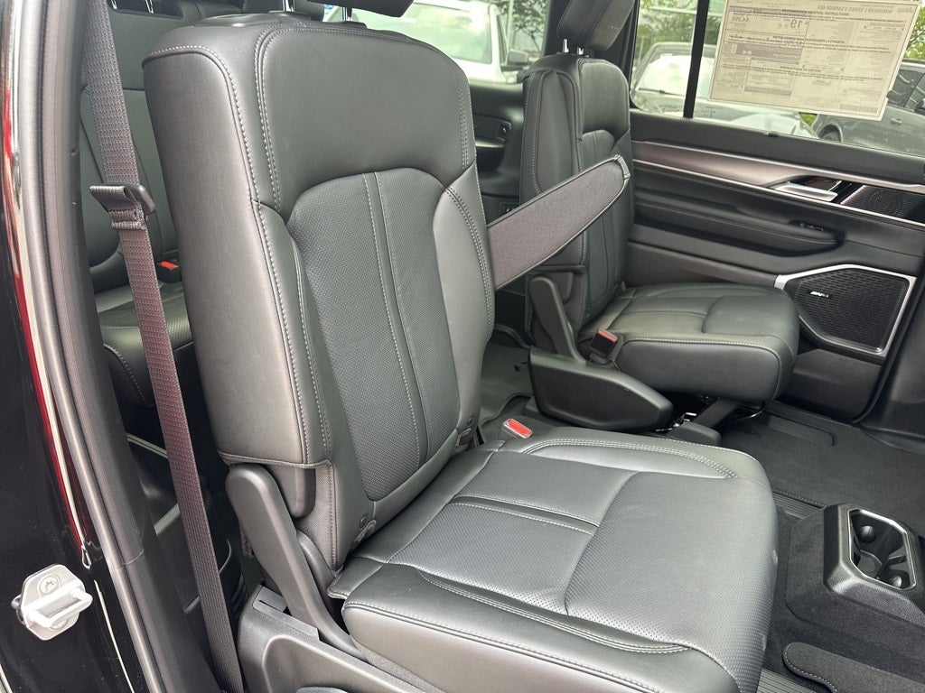 2025 Jeep Wagoneer L Series II