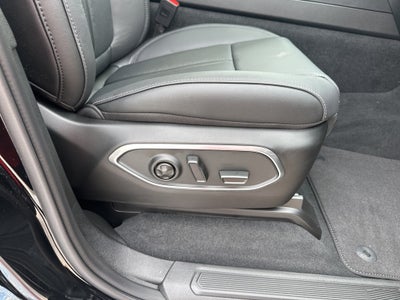 2025 Jeep Wagoneer L Series II