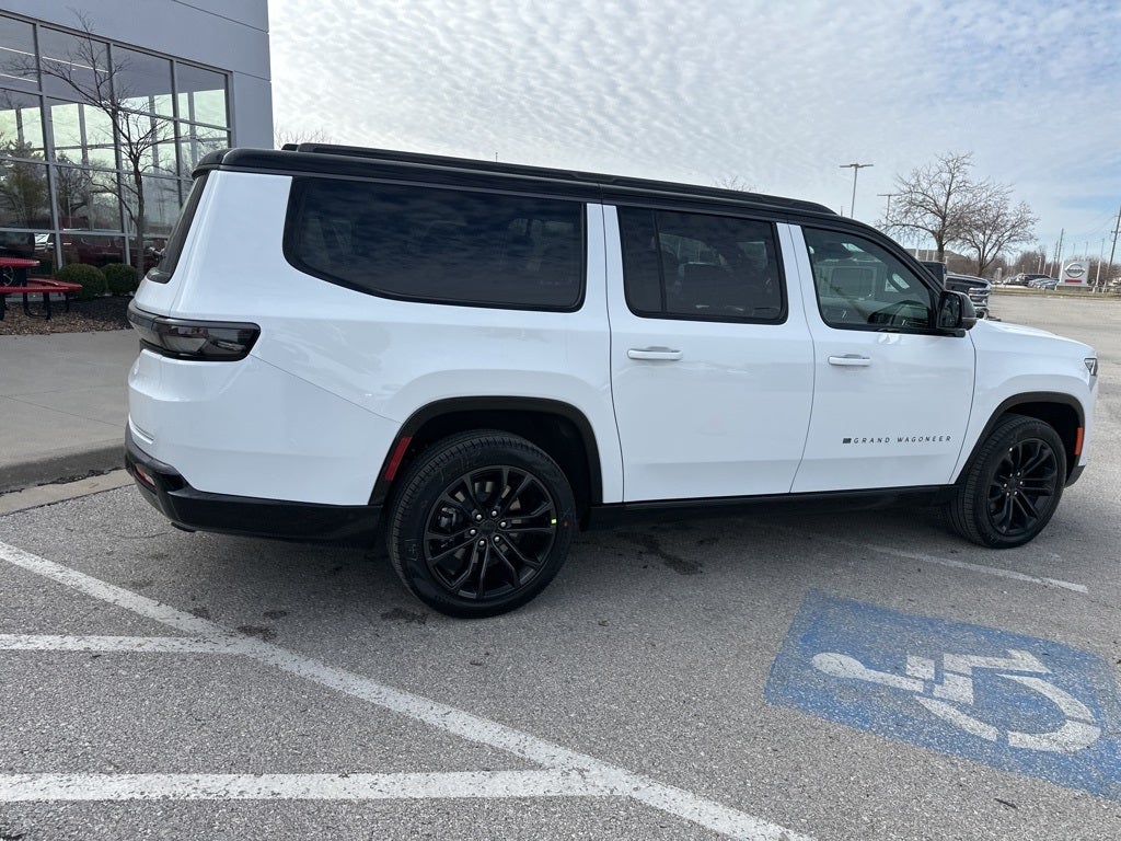 2026 Jeep Grand Wagoneer L Summit Obsidian