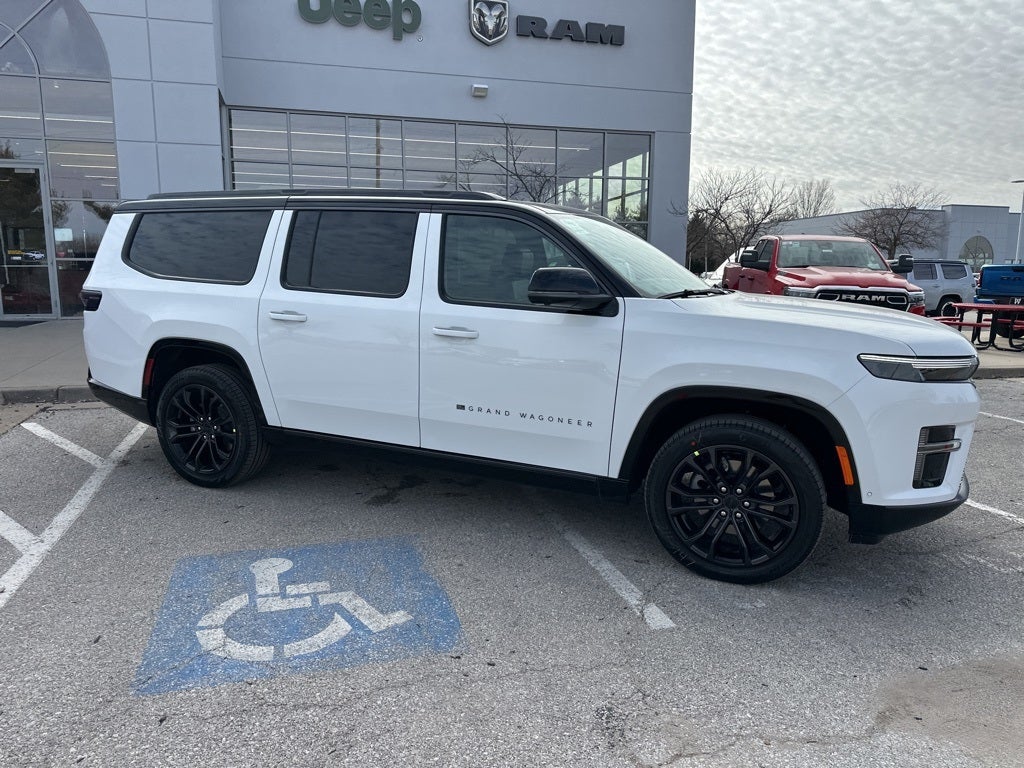 2026 Jeep Grand Wagoneer L Summit Obsidian