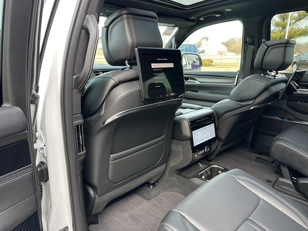 2026 Jeep Grand Wagoneer L Summit Obsidian