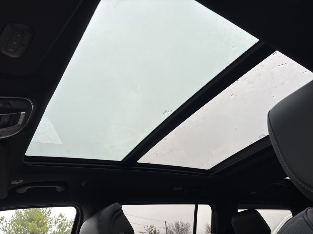 2026 Jeep Grand Wagoneer Upland