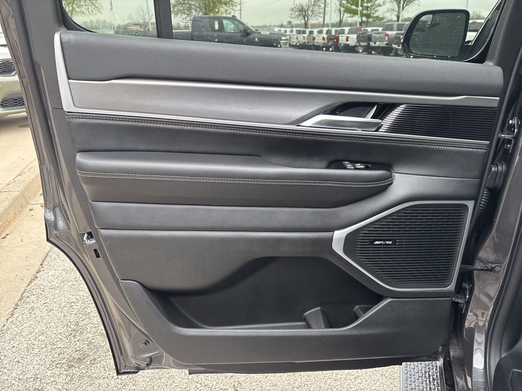 2026 Jeep Grand Wagoneer Upland